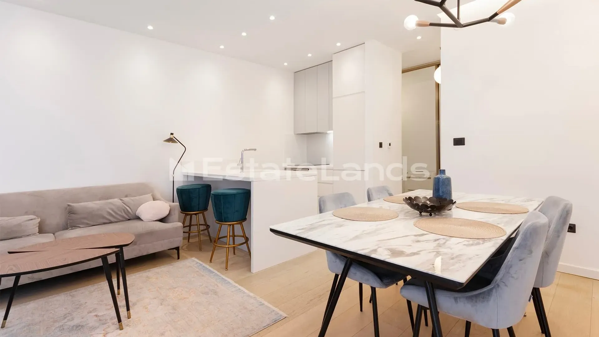 Prodaja, dvosoban stan, 55m², Donja Lastva, Tivat