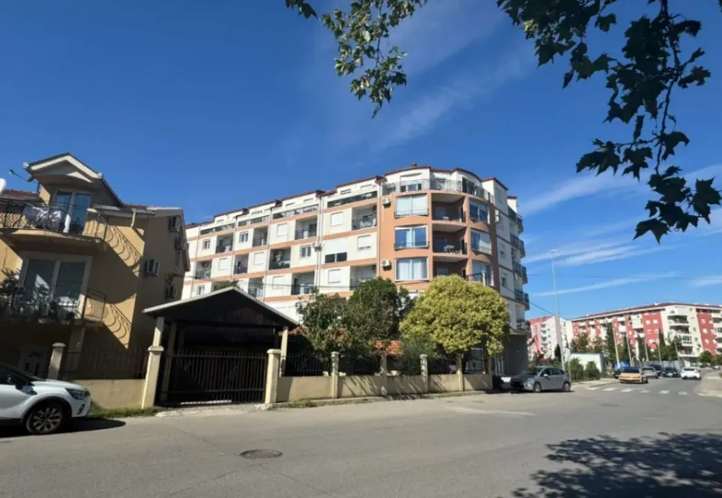 Izdavanje, jednosoban stan, 48m², Zabjelo, Podgorica