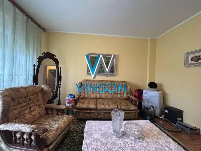 Prodaja, kuća, 195m², Salajka, Novi Sad Sve Podlokacije