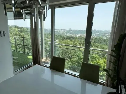 Prodaja, stan, 270m², Skojevsko Naselje, Beograd - image 13