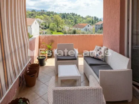 Izdavanje, jednosoban stan, 84m², Bonići, Tivat - image 2