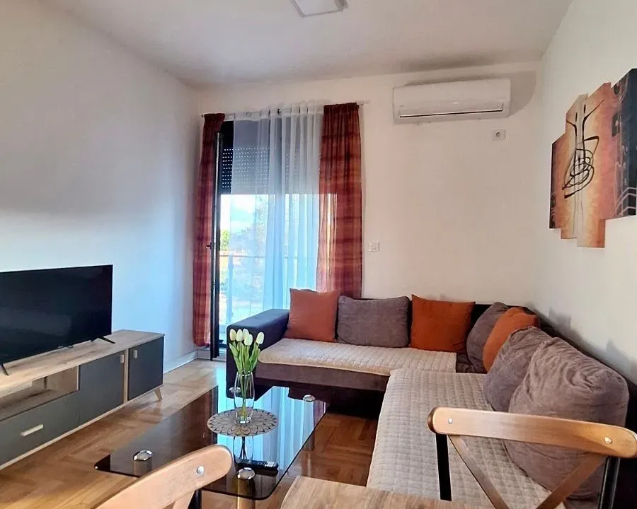 Izdavanje, dvosoban stan, 67m², Zabjelo, Podgorica