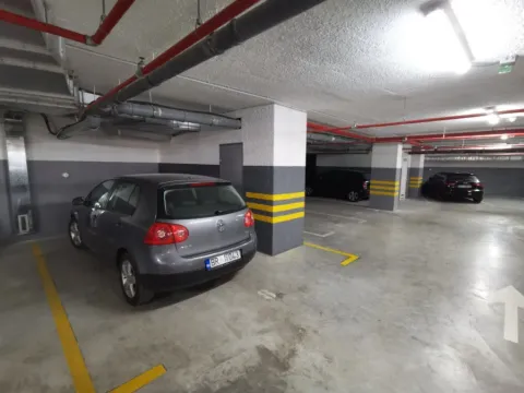 Sale, parking/garage, 12m², Bar, Crna Gora