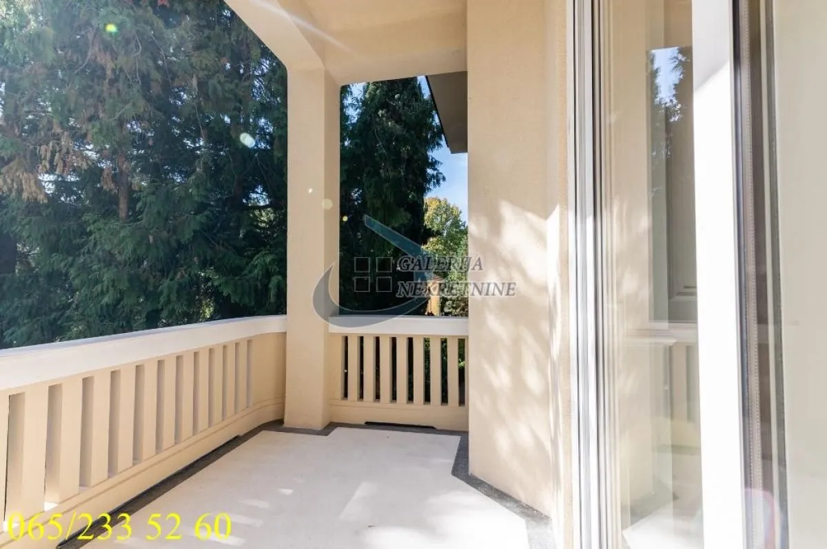 Sale, four bedroom apartment, 130m², Voždovac Sve Podlokacije, Beograd