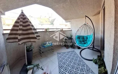 Izdavanje, četvorosoban stan, 108m², Savski Venac, Beograd - image 14