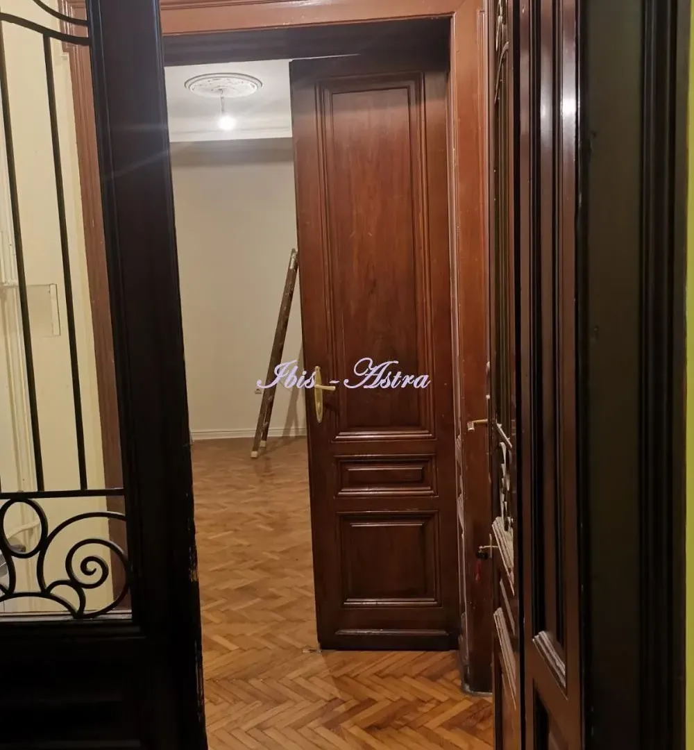 Rent, office space, 120m², Stari Grad, Beograd
