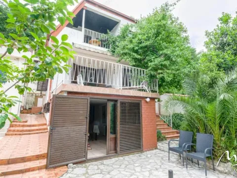 Sale, house, 100m², Stoliv, Kotor - image 3