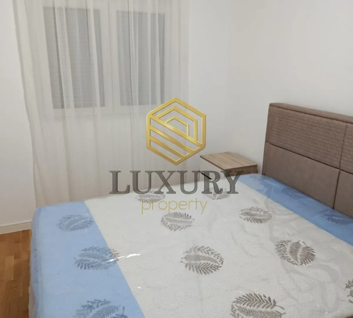 Rent, one bedroom apartment, 42m², Stari Aerodrom, Podgorica