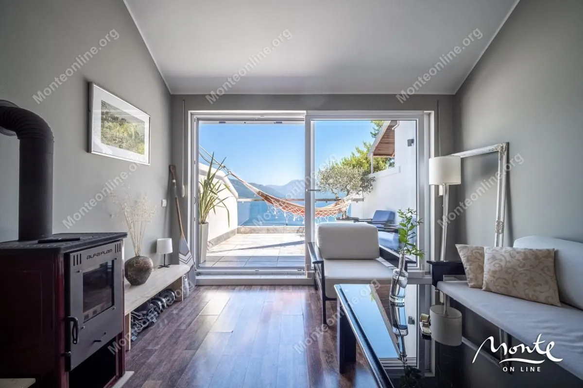 Prodaja, jednosoban stan, 33m², Krašići, Tivat