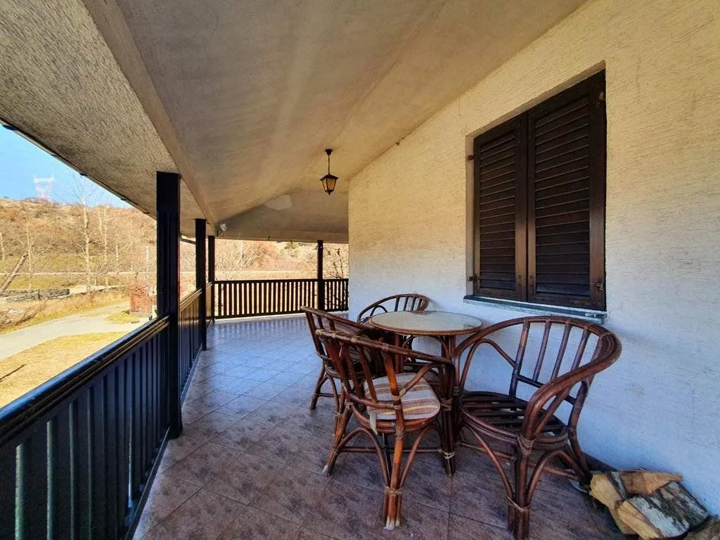 Sale, house, 200m², Vezirov Most, Podgorica