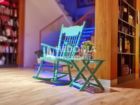 Prodaja, kuća, 426m², Boleč, Grocka - image 16