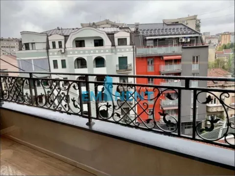 Rent, apartment, 78m², Južni Bulevar, Vračar Sve Podlokacije - image 21