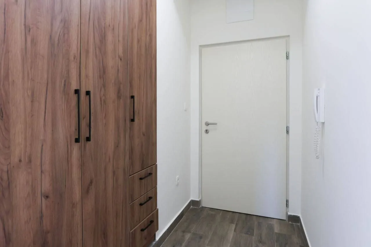 Rent, one bedroom apartment, 52m², Bečići, Budva