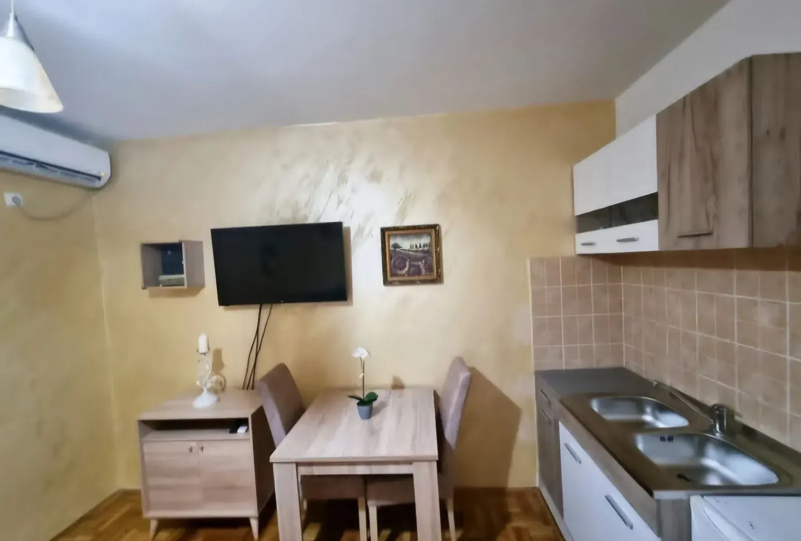 Prodaja, garsonjera, 24m², Zabjelo, Podgorica