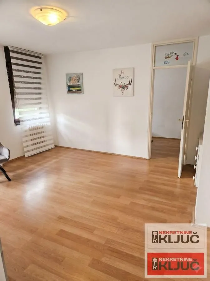 Prodaja, dvosoban stan, 58m², Sajmište, Novi Sad