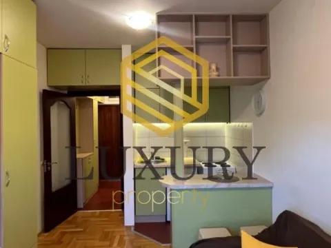 Prodaja, garsonjera, 19m², Krivi Most, Podgorica - image 3