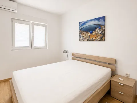 Rent, two bedroom apartment, 71m², City Kvart, Podgorica - image 14