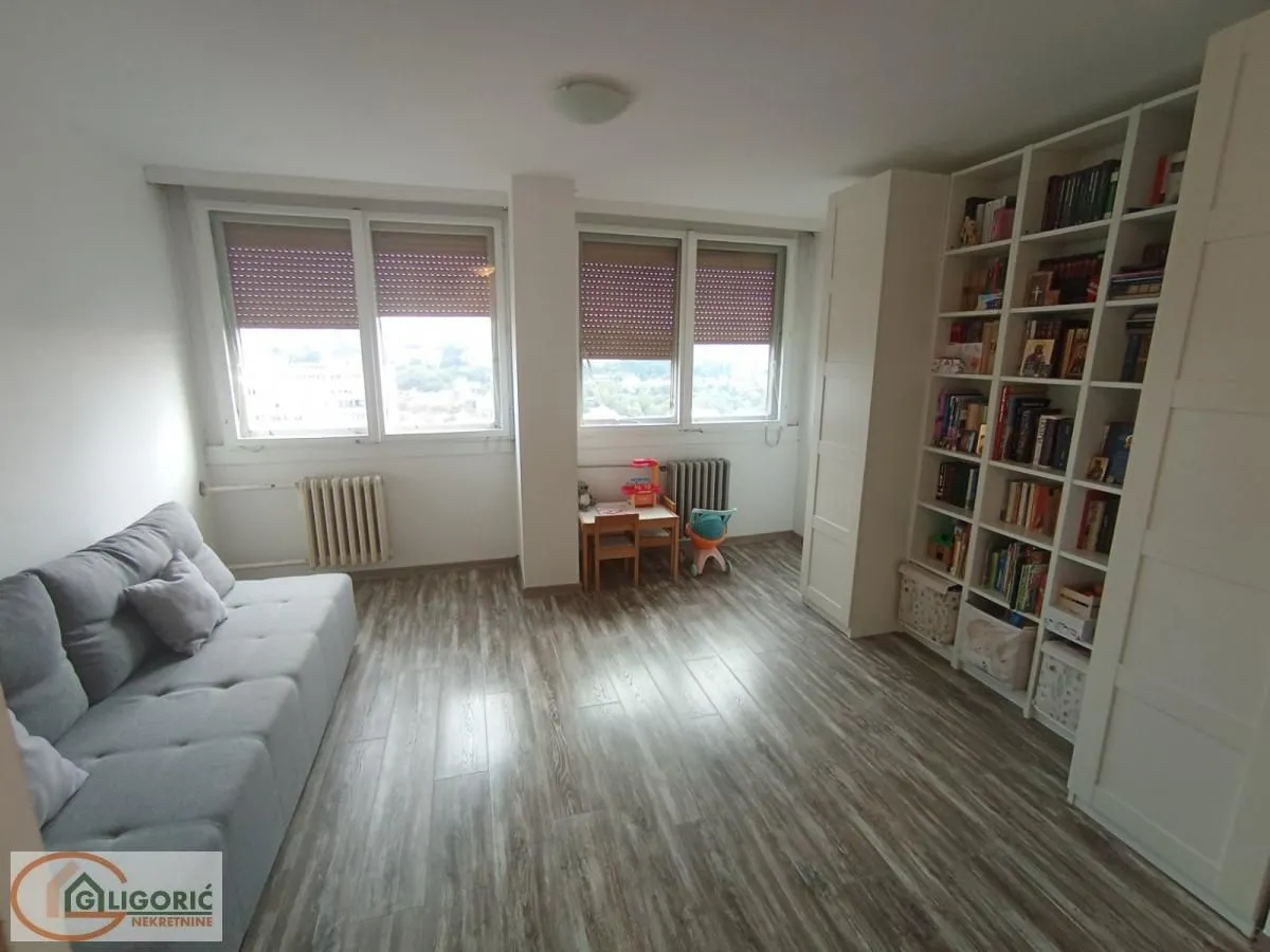 Prodaja, dvosoban stan, 50m², Zvezdara Sve Podlokacije, Beograd