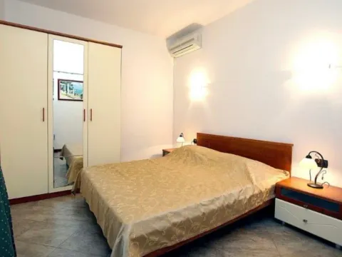 Sale, three bedroom apartment, 95m², Rafailovići, Budva - image 10
