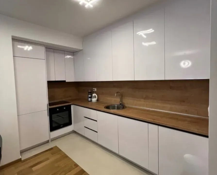 Izdavanje, jednosoban stan, 47m², City Kvart, Podgorica