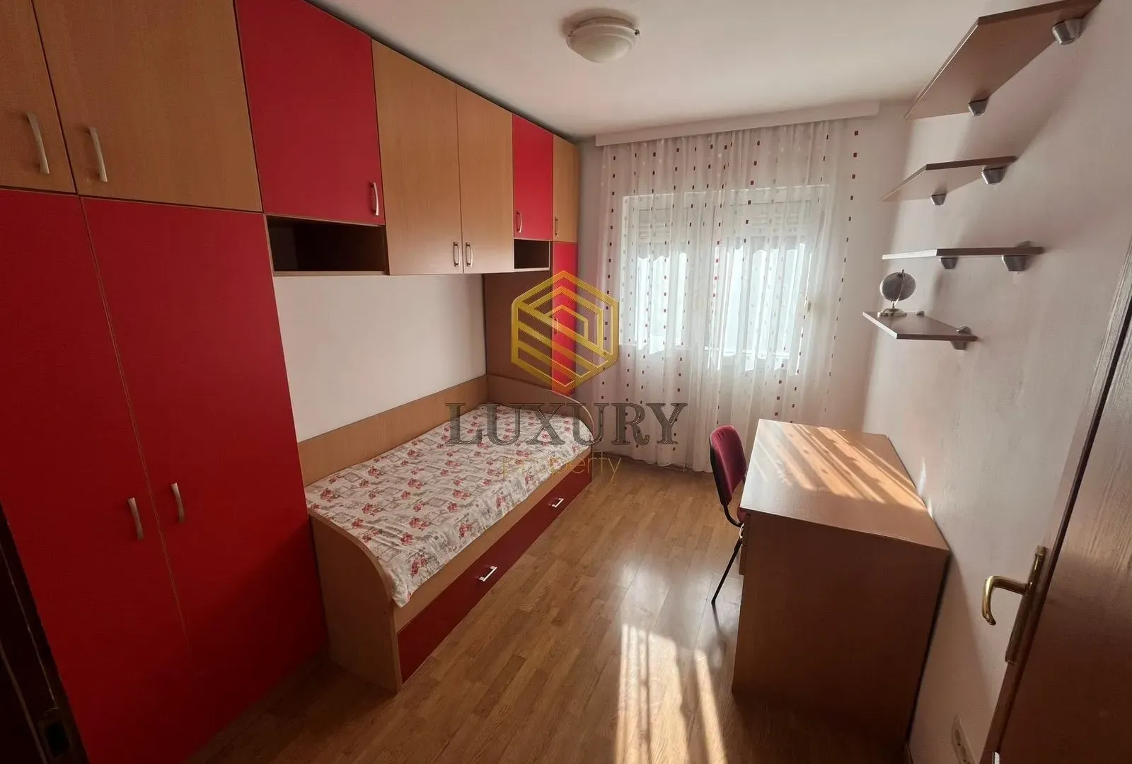 Rent, three bedroom apartment, 100m², Tološi, Podgorica