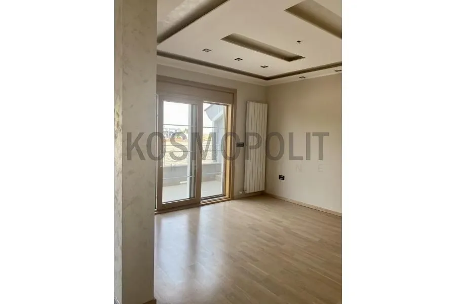 Prodaja, četvorosoban stan, 145m², Centar, Pančevo