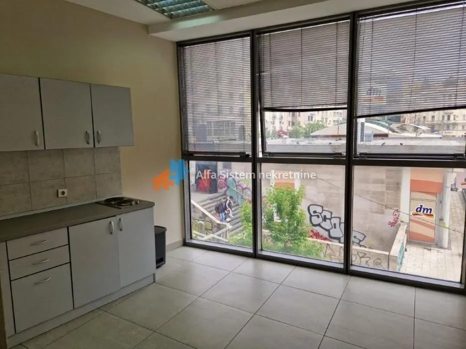 Rent, office space, 216m², Stari Grad, Beograd