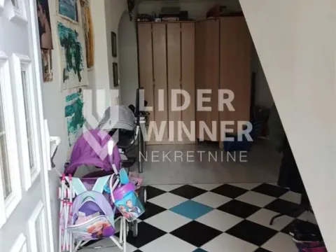 Sale, house, 192m², Lekino Brdo, Voždovac Sve Podlokacije - image 6