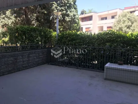 Rent, two bedroom apartment, 72m², Gorica C, Podgorica - image 11