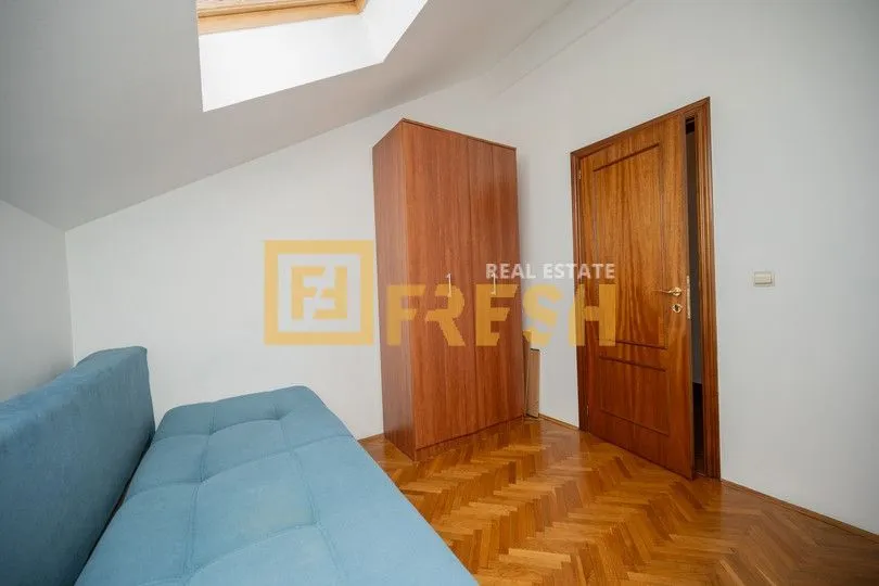 Prodaja, trosoban stan, 91m², Stari Aerodrom, Podgorica