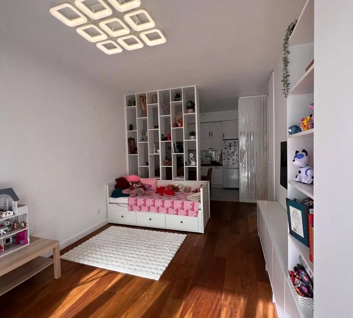 Sale, two bedroom apartment, 70m², Centar, Bar