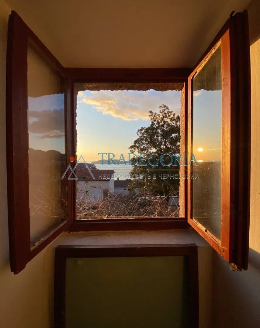 Prodaja, dvosoban stan, 104m², Pržno, Budva