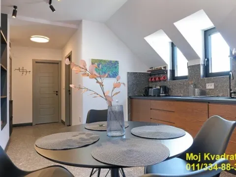 Prodaja, četvorosoban stan, 109m², Zemun Centar, Zemun Sve Podlokacije - image 4
