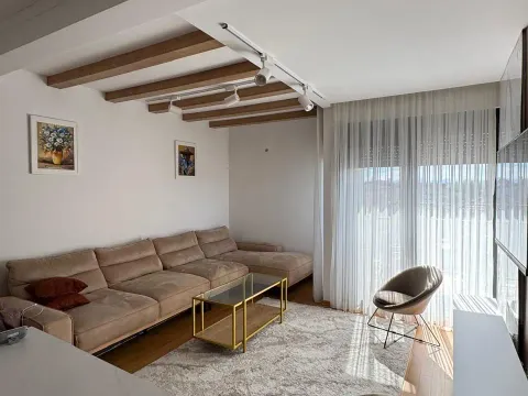 Prodaja, trosoban stan, 90m², Blok 9, Podgorica - image 7