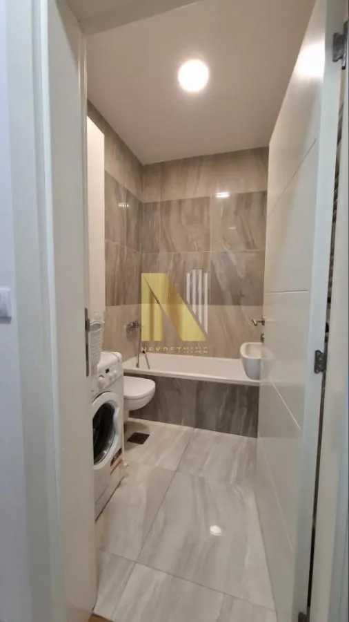 Izdavanje, jednosoban stan, 38m², Rotkvarija, Novi Sad Sve Podlokacije