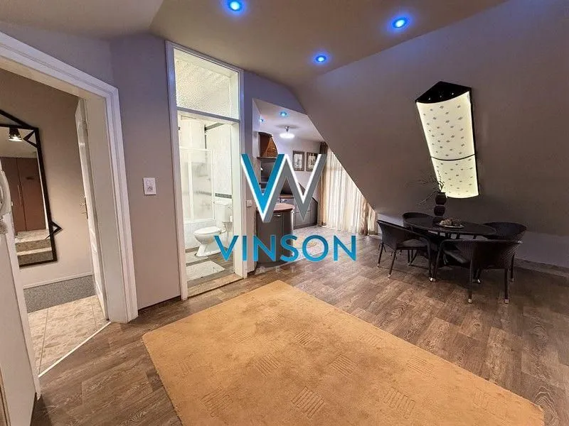 Prodaja, dvosoban stan, 68m², Centar, Novi Sad