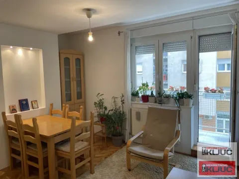 Sale, two bedroom apartment, 53m², Grbavica, Novi Sad Sve Podlokacije - image 1