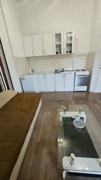 Dnevni boravak sa kuhinjom i trpezarijskim prostorom. - image 7