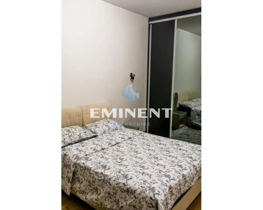 Rent, four bedroom apartment, 120m², Stari Grad, Beograd