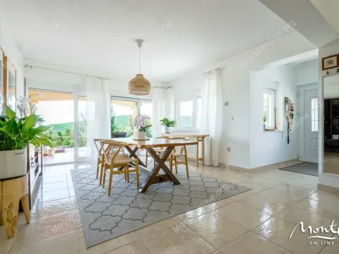 Prodaja, kuća, 177m², Krimovica, Kotor - image 21