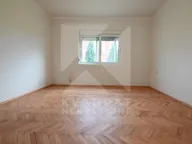 Izdavanje, trosoban stan, 126m², Tuzi, Podgorica - image 10