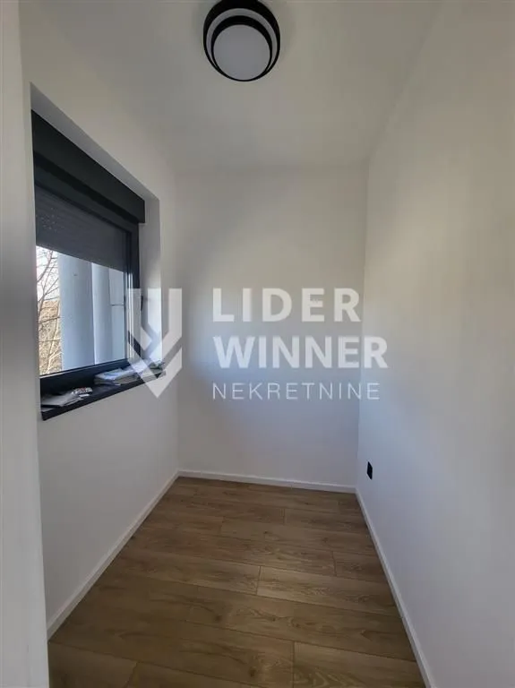 Prodaja, jednosoban stan, 30m², Stari Grad, Beograd