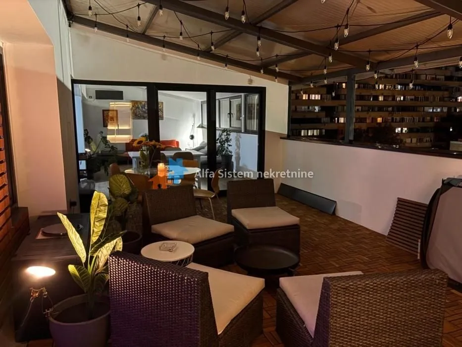 Izdavanje, dvosoban stan, 60m², Novi Beograd Sve Podlokacije, Beograd