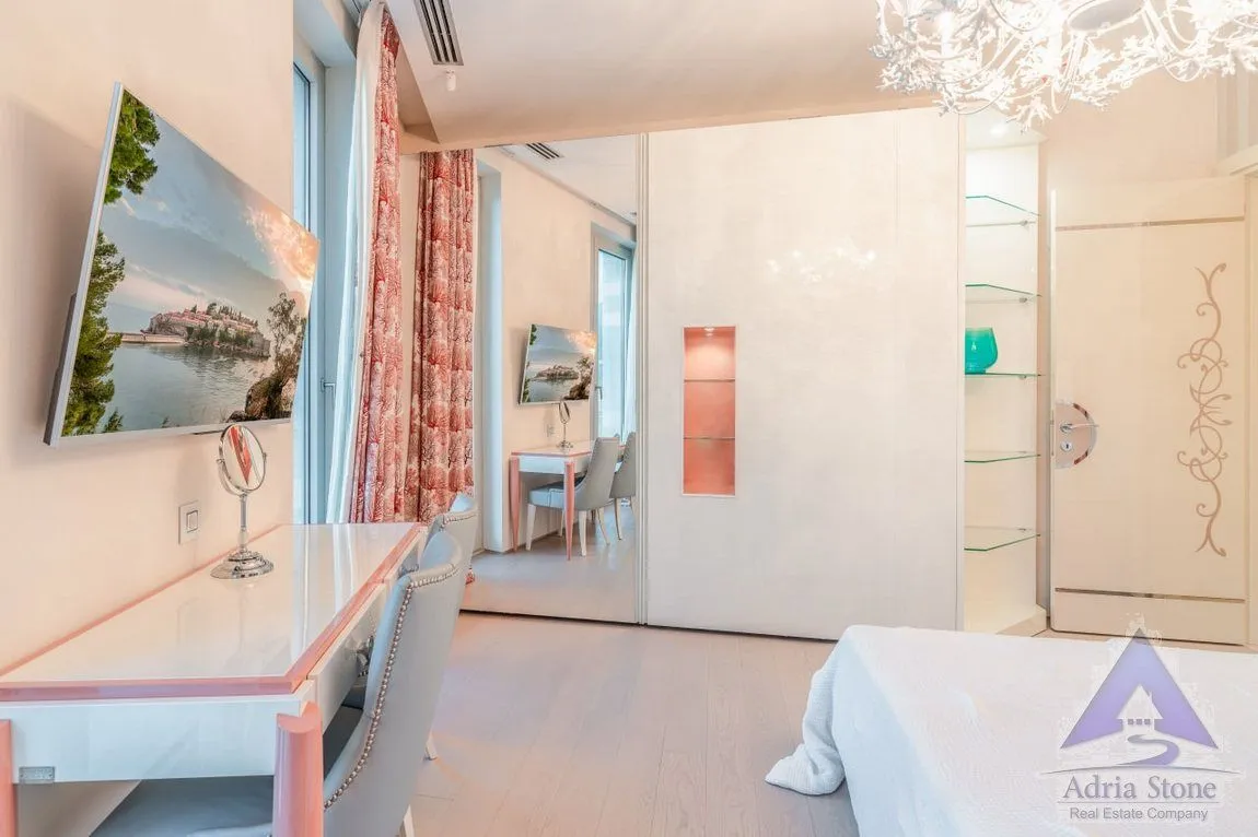 Sale, house, 562m², Zavala, Budva