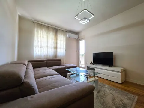 Rent, apartment, 49m², Central Point, Podgorica - image 2