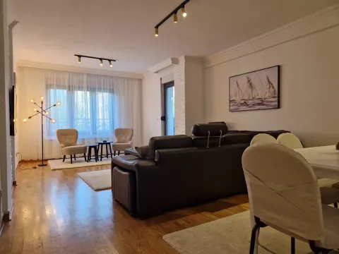 Three Bedroom Apartment for Rent, 67m2, Bulbulder, Zvezdara, Beograd