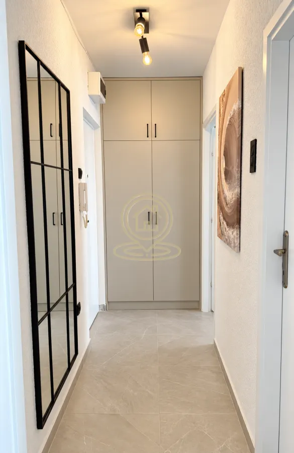 Izdavanje, jednosoban stan, 39m², Sajmište, Novi Sad
