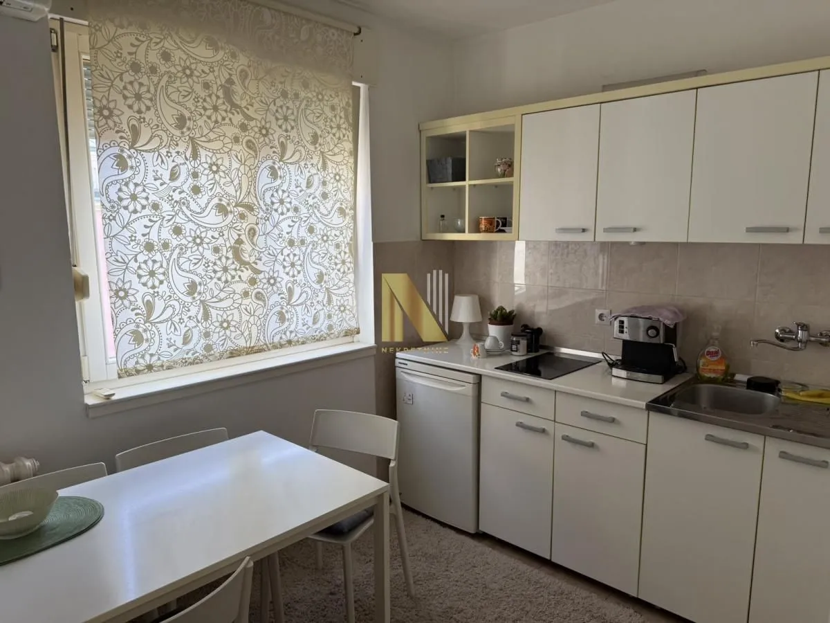 Prodaja, jednosoban stan, 23m², Centar, Novi Sad