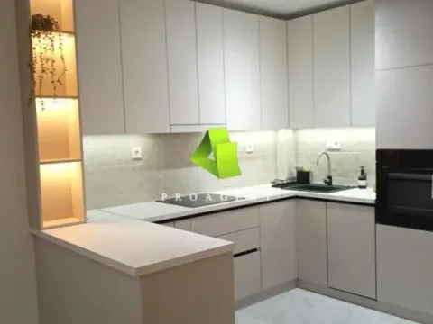 Rent, office space, 93m², Medijana, Niš - image 4