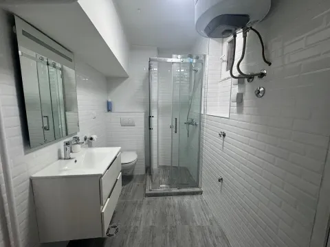 Izdavanje, poslovni prostor, 72m², Centar Sve Podlokacije, Beograd - image 7